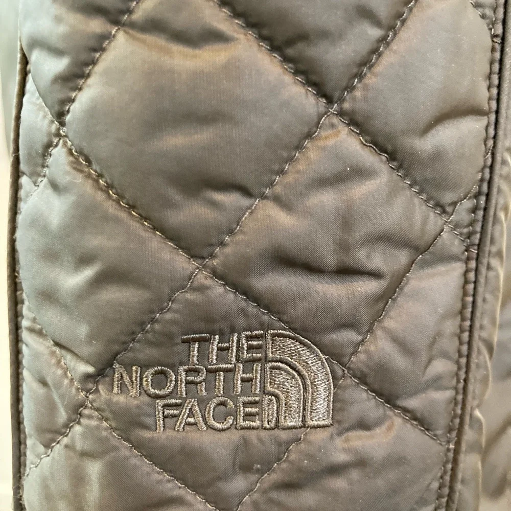 The North Face Women's Insulated Ruka Parka